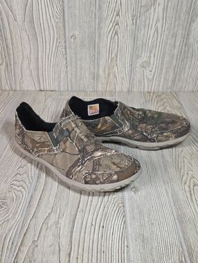 Cushe Canvas Realtree Camo Print Canvas Slip On Shoes Womens Size 8 NWT
